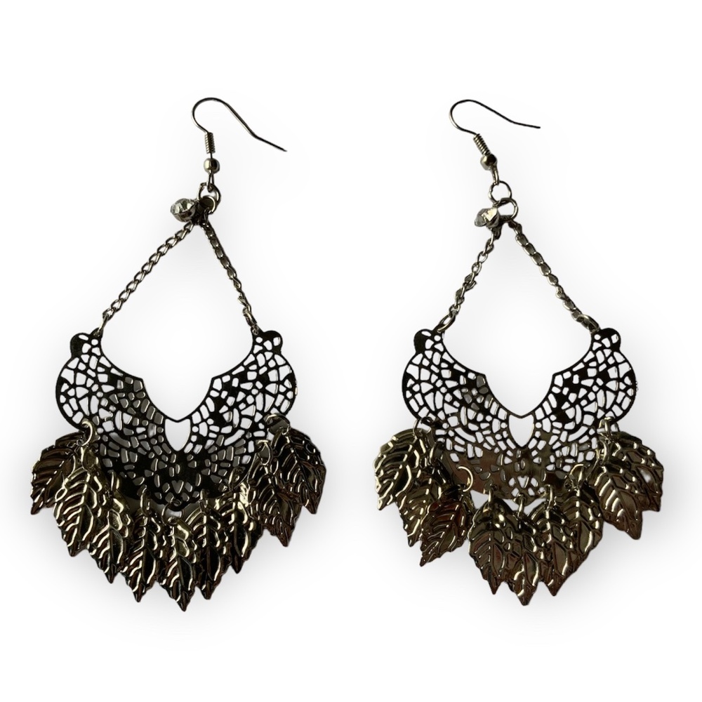 Leaf layered long dangle earrings